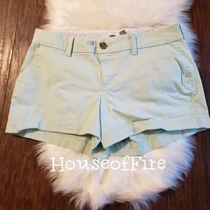 Old Navy Amazing Mint short shorts 😍